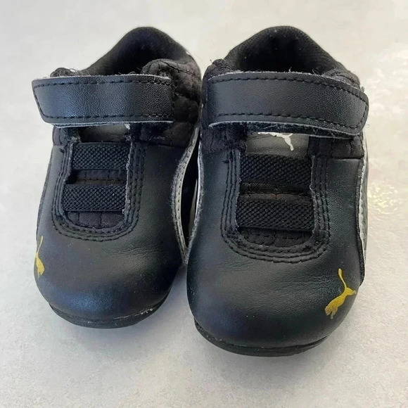 🔥HOST PICK🔥 Puma/ Black & white/ Toddler Sneakers/ Size US 5 - Picture 5 of 8